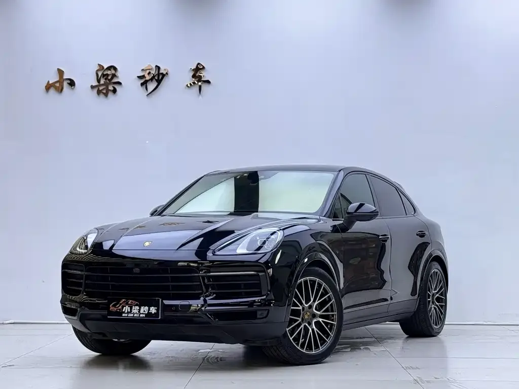 Porsche Cayenne — фото 1