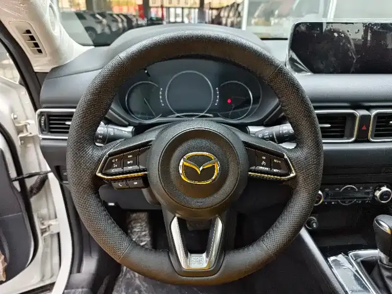 Mazda CX-5 — фото 8