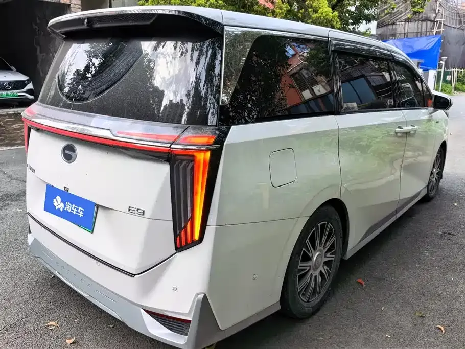 GAC Motor Trumpchi E9 — фото 3