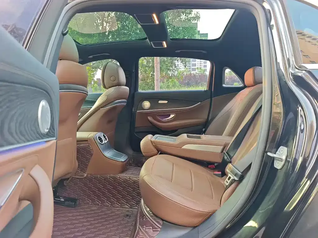 Mercedes-Benz E-Class New Energy 2023 из CN, фото 2