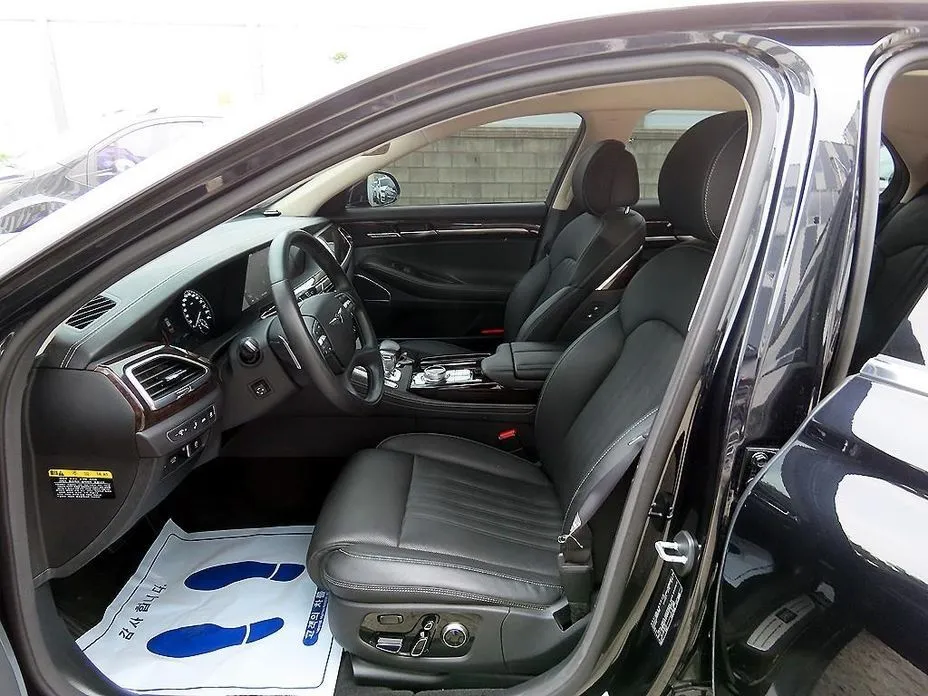 Genesis G90 2021 из KR, фото 2