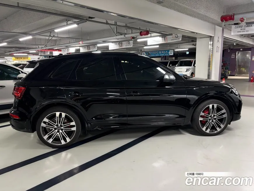 Audi SQ5 2022 из KR, фото 9