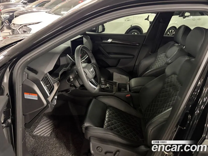 Audi SQ5 2022 из KR, фото 8