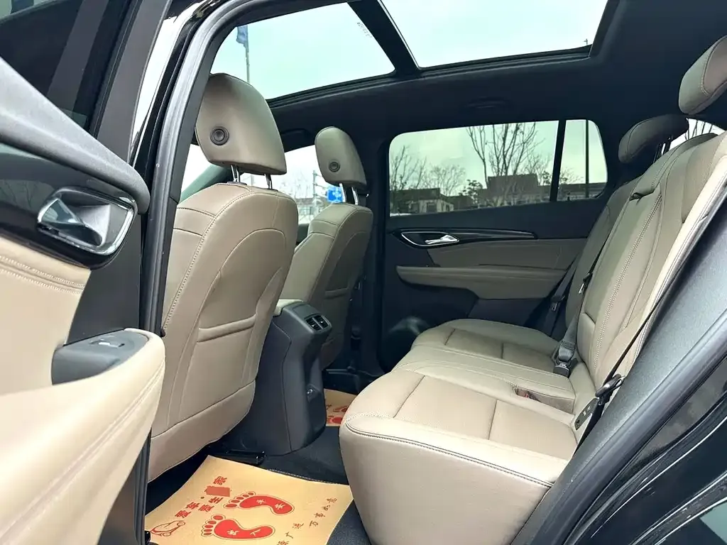 Buick Envision Plus — фото 2