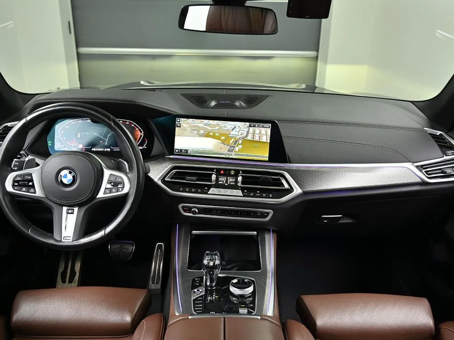 BMW X5 — фото 10