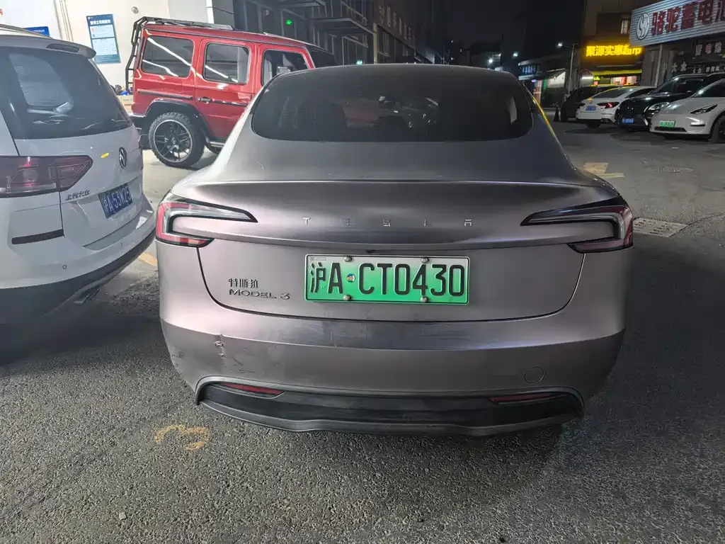 Tesla Model 3 — фото 4