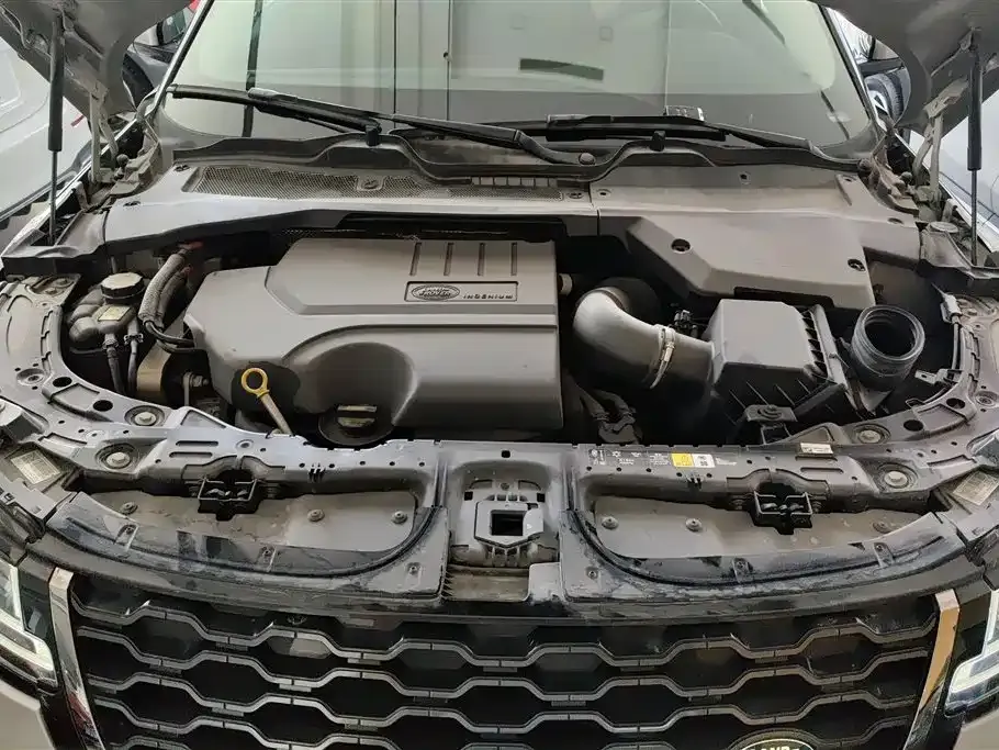 Land Rover Evoque — фото 4