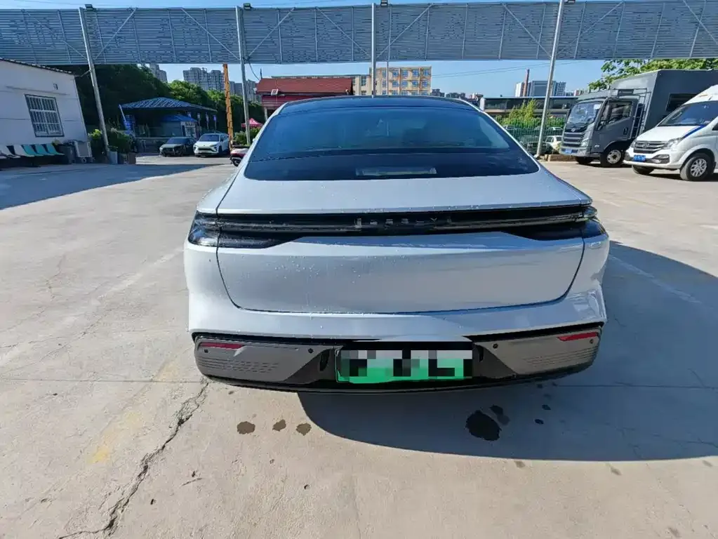 Geely Galaxy Xingyao 8 2025 из CN, фото 5