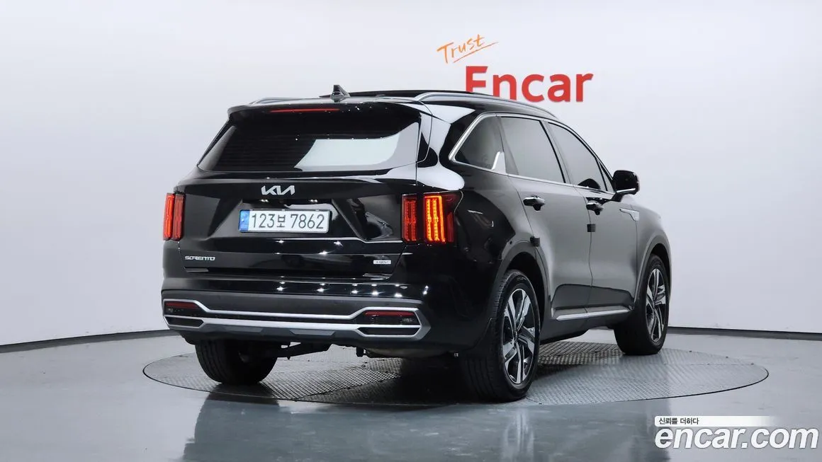 Kia Sorento — фото 5