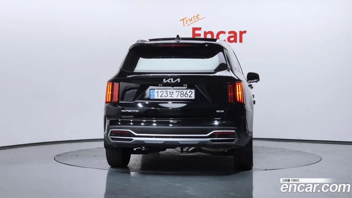 Kia Sorento — фото 3