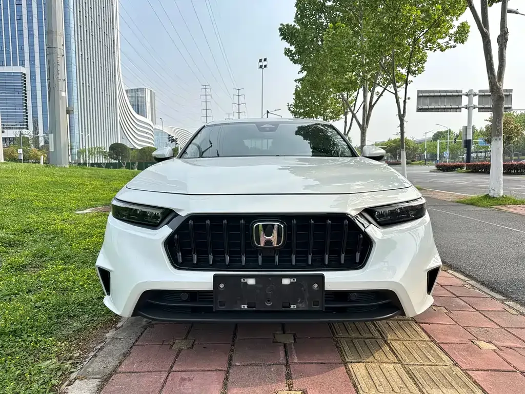 Honda Inspire 2023 из CN, фото 8