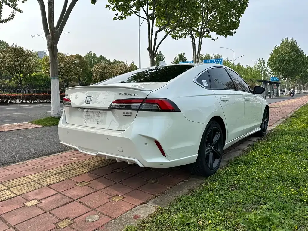 Honda Inspire 2023 из CN, фото 10