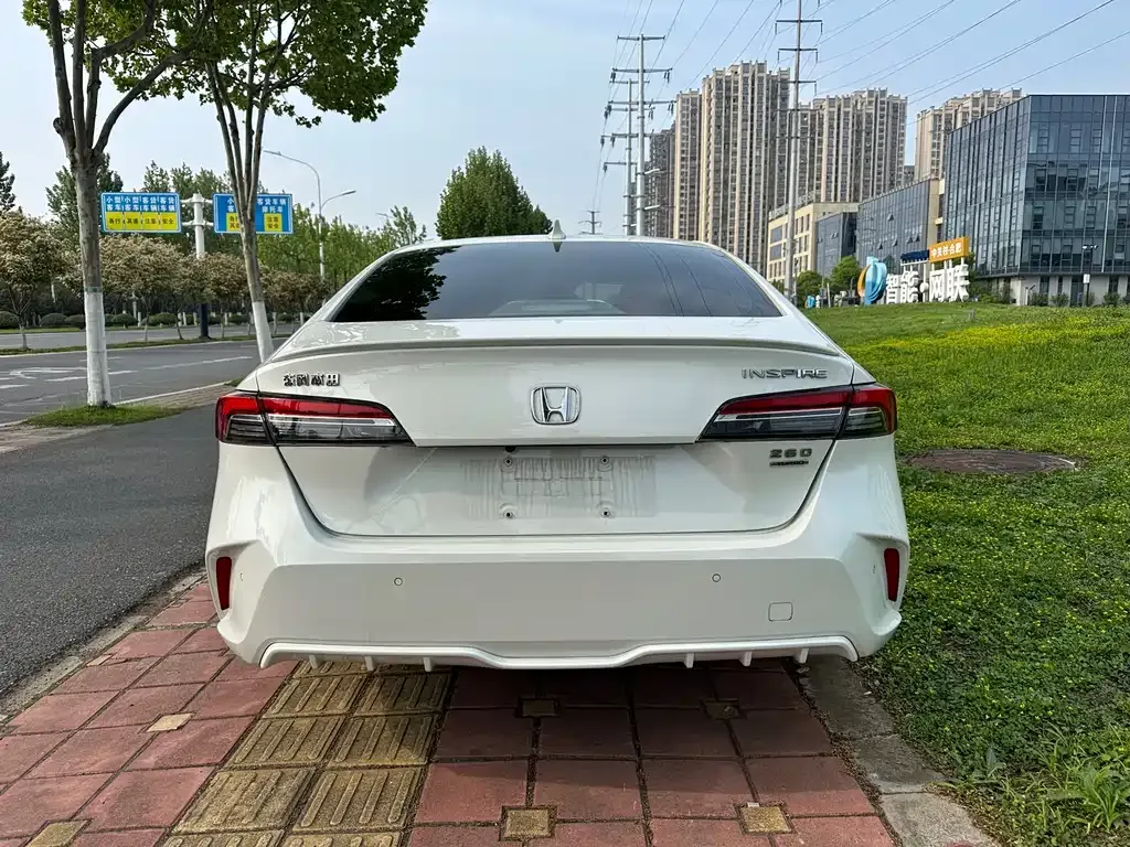 Honda Inspire 2023 из CN, фото 4
