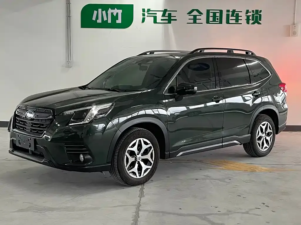 Subaru Forester — фото 1