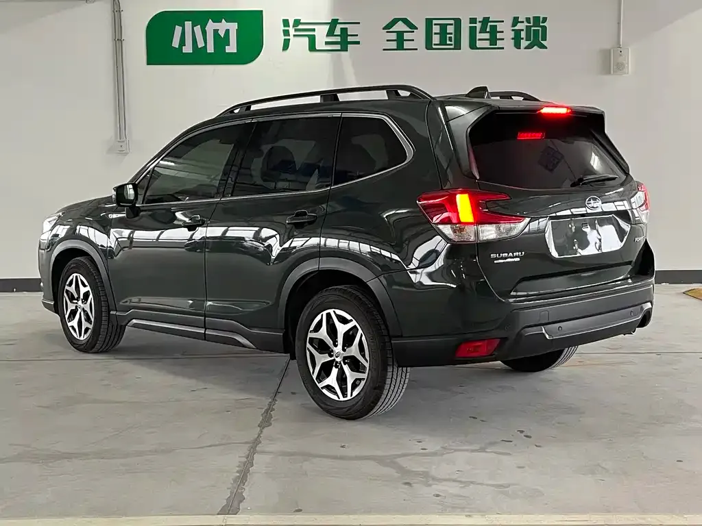 Subaru Forester — фото 3