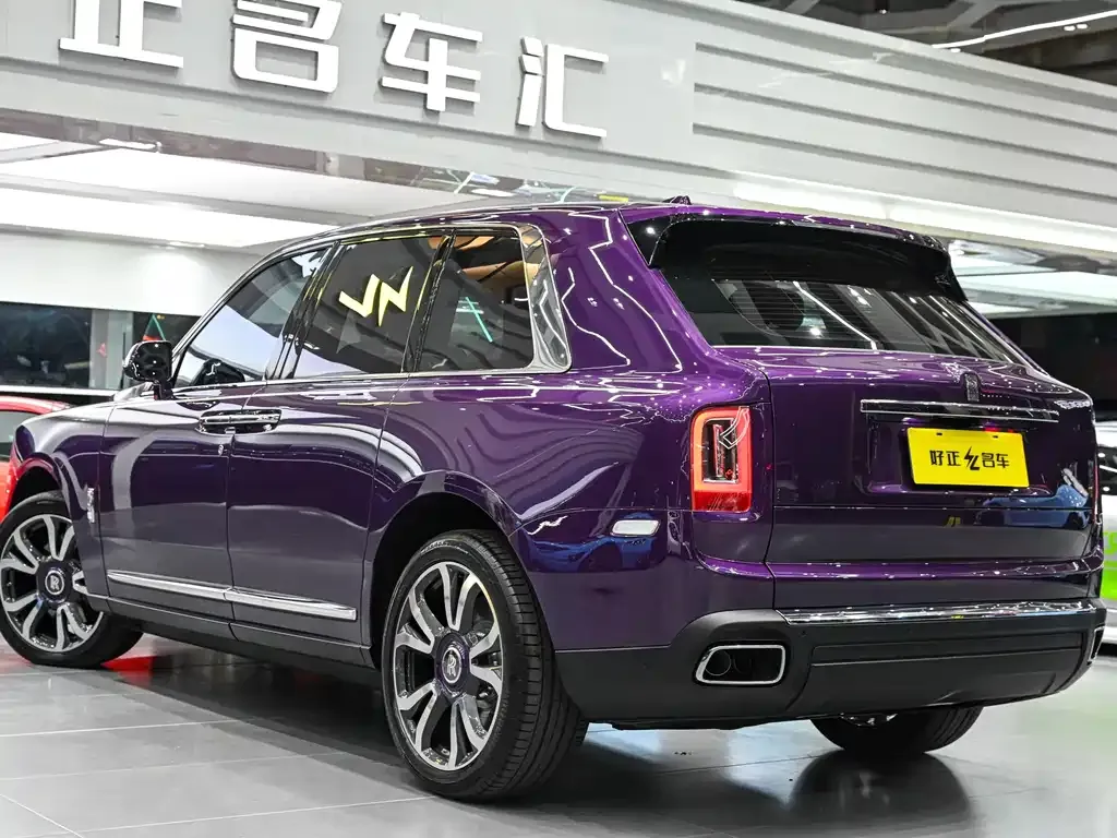 Rolls-Royce Cullinan — фото 4