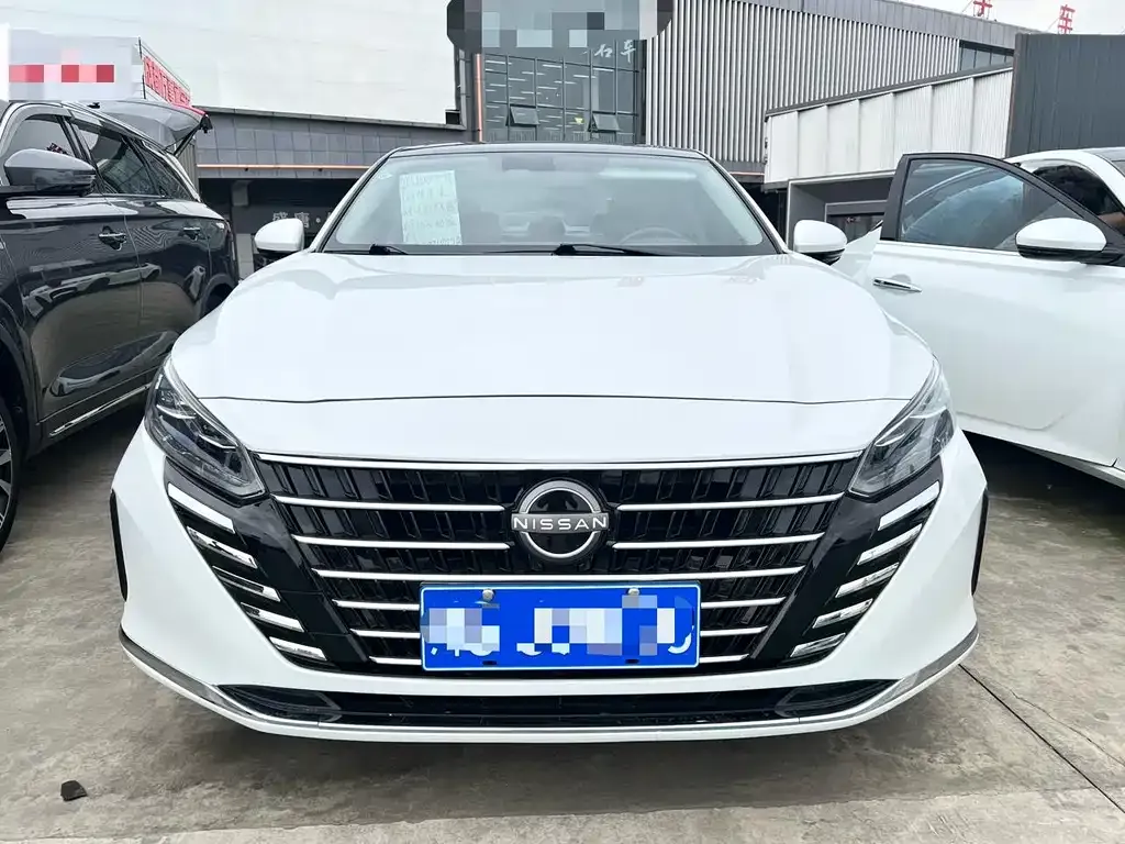 Nissan Teana — фото 2