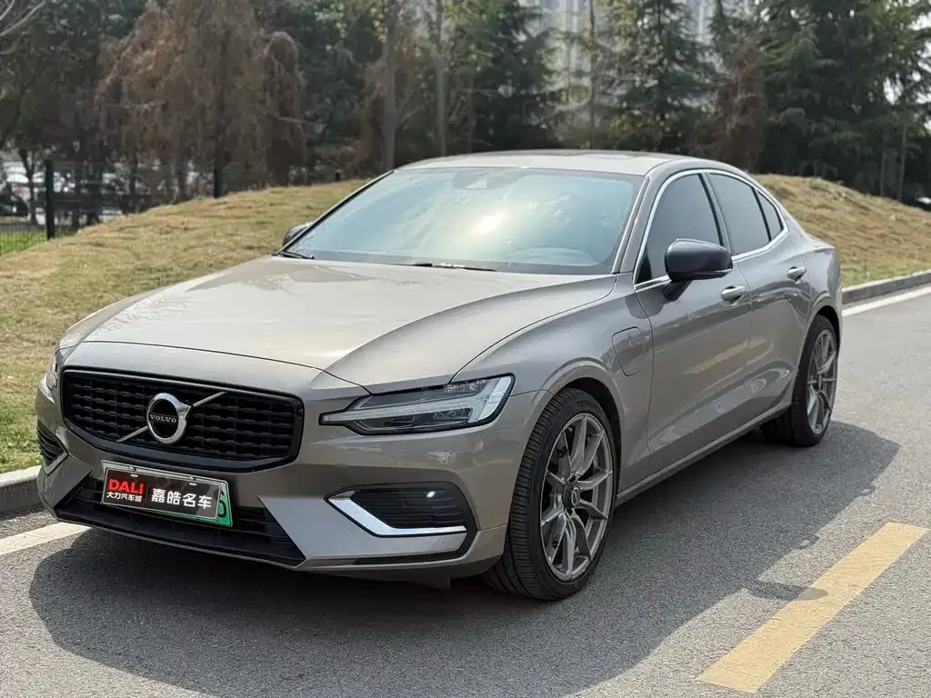 Volvo S60 PHEV