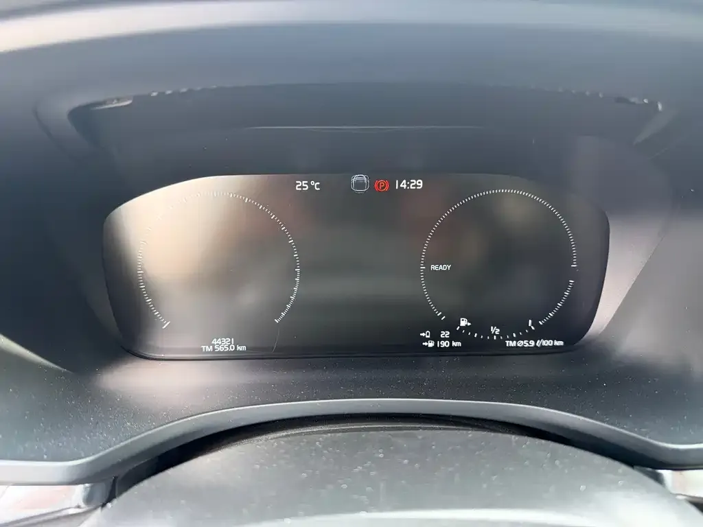 Volvo S60 PHEV 2021 из CN, фото 2