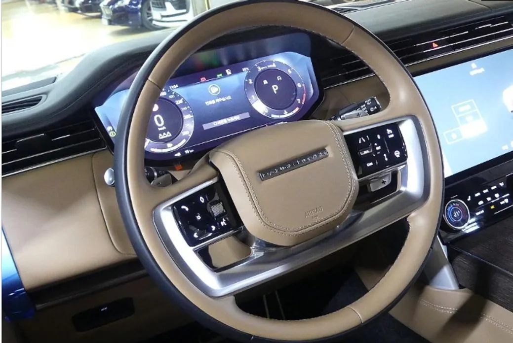 Land Rover Range Rover 2023 из KR, фото 9
