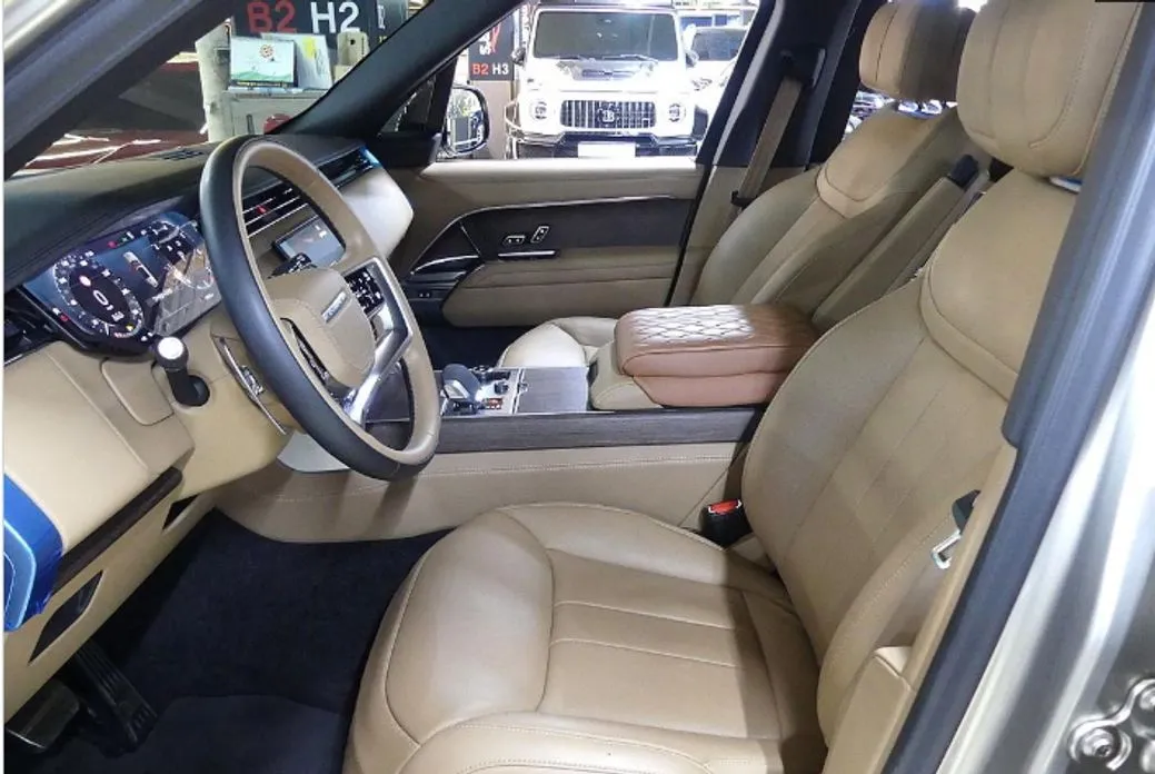 Land Rover Range Rover 2023 из KR, фото 3