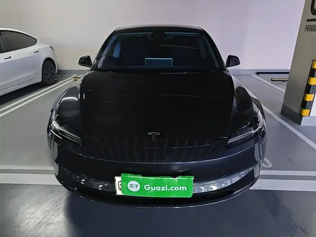 Tesla Model 3 — фото 4