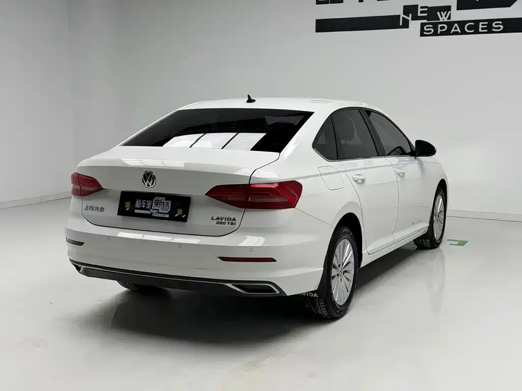 Volkswagen Lavida 2021 из CN, фото 7