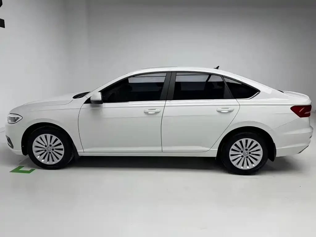 Volkswagen Lavida 2021 из CN, фото 3