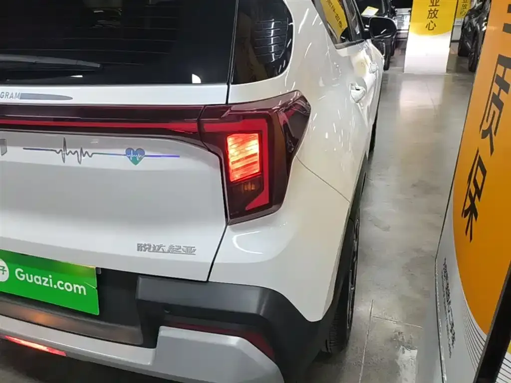 Kia Sonet 2025 из CN, фото 8