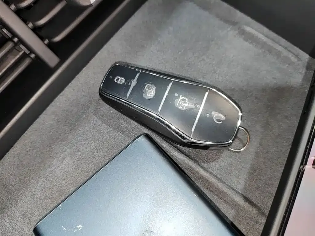 BYD Seal 06 — фото 10