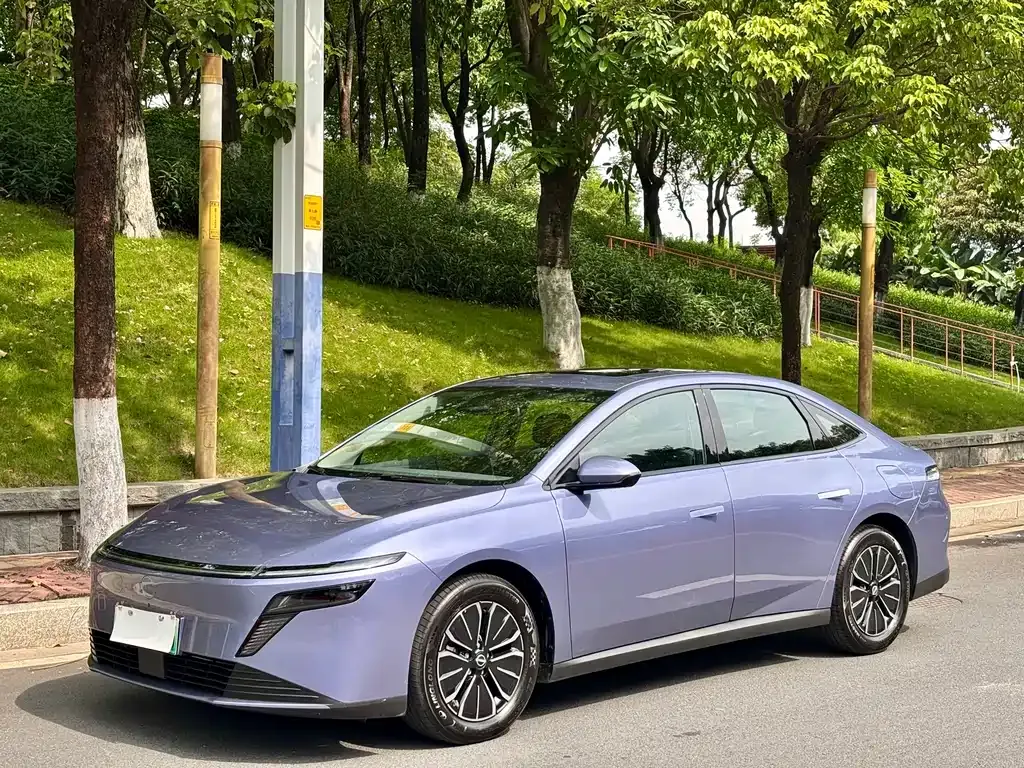 Nissan N6