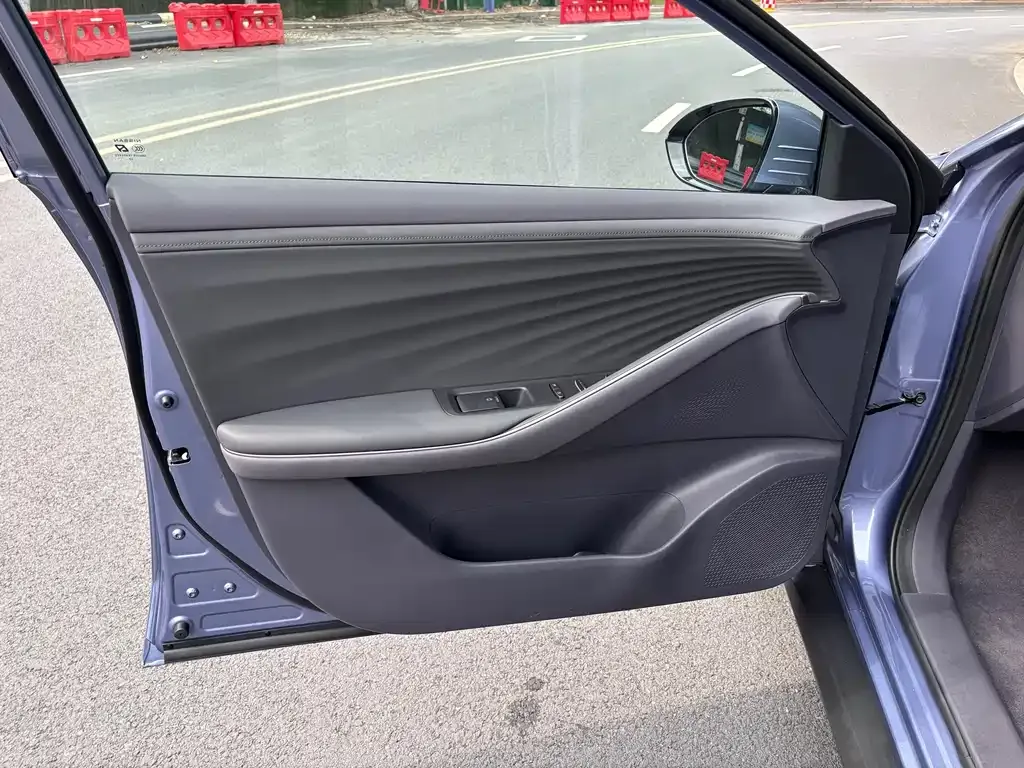 Nissan N6 2025 из CN, фото 3