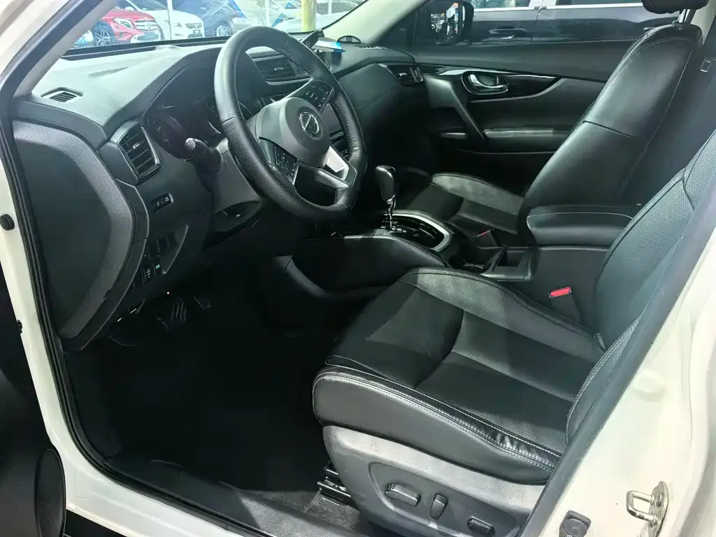 Nissan X-Trail 2021 из CN, фото 6