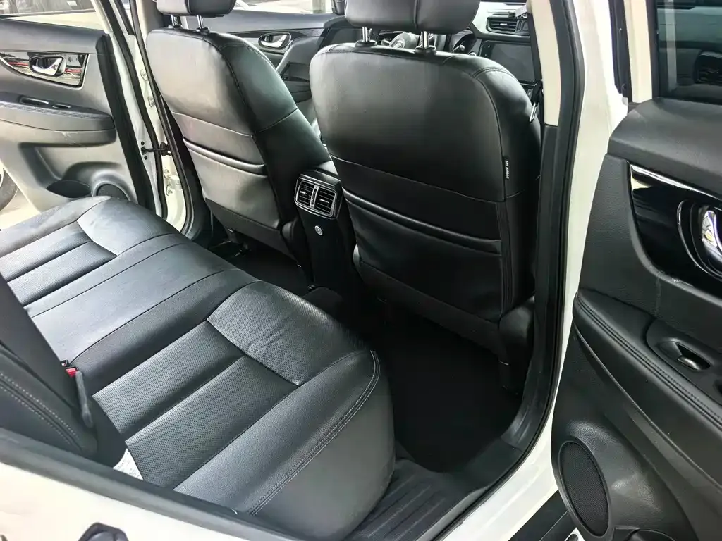 Nissan X-Trail 2021 из CN, фото 5