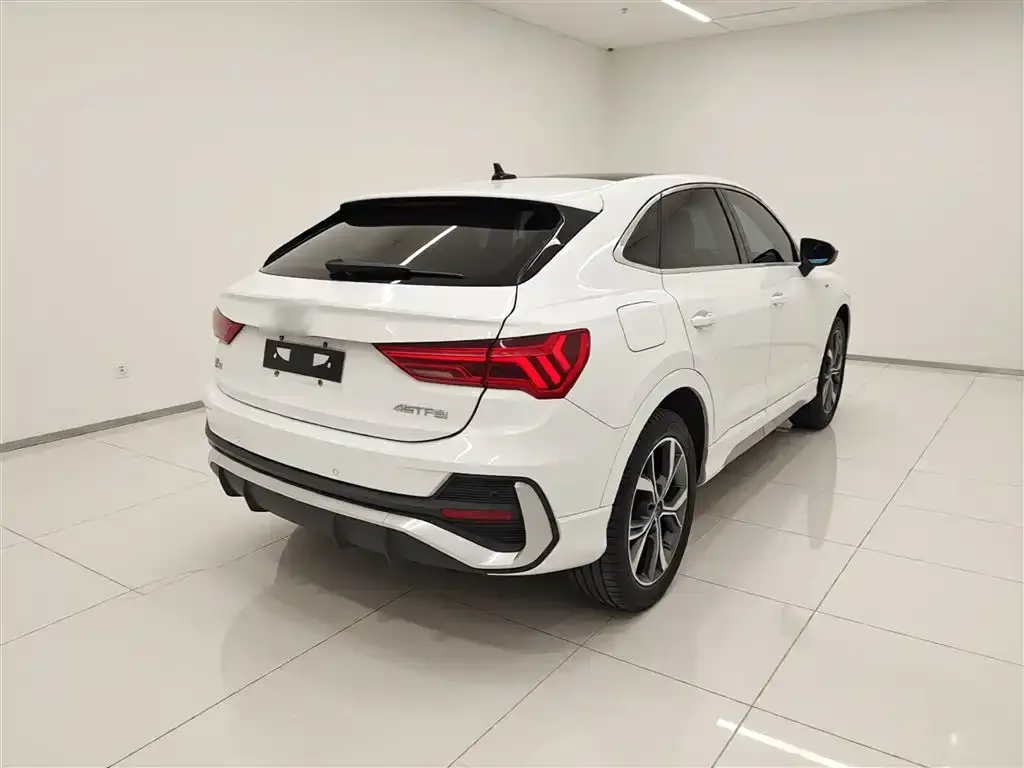Audi Q3 Sportback 2021 из CN, фото 7