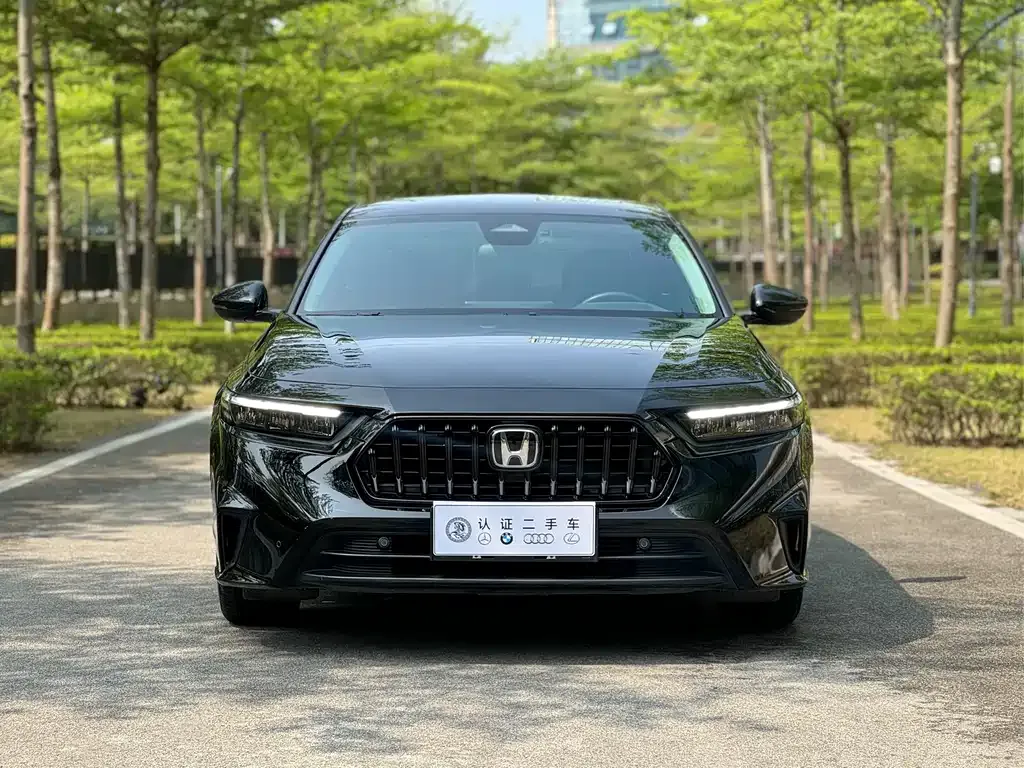 Honda Inspire — фото 7