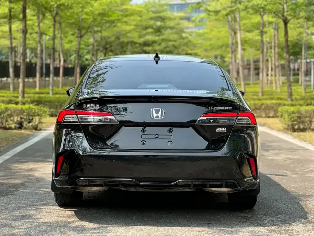 Honda Inspire — фото 6