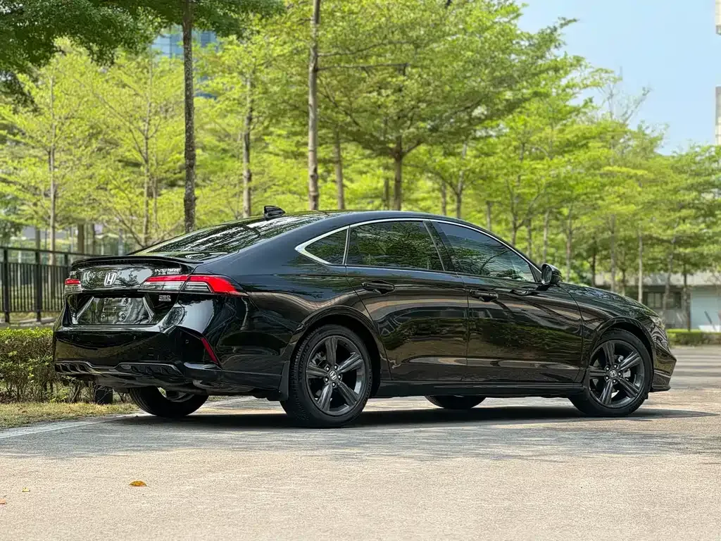 Honda Inspire — фото 5