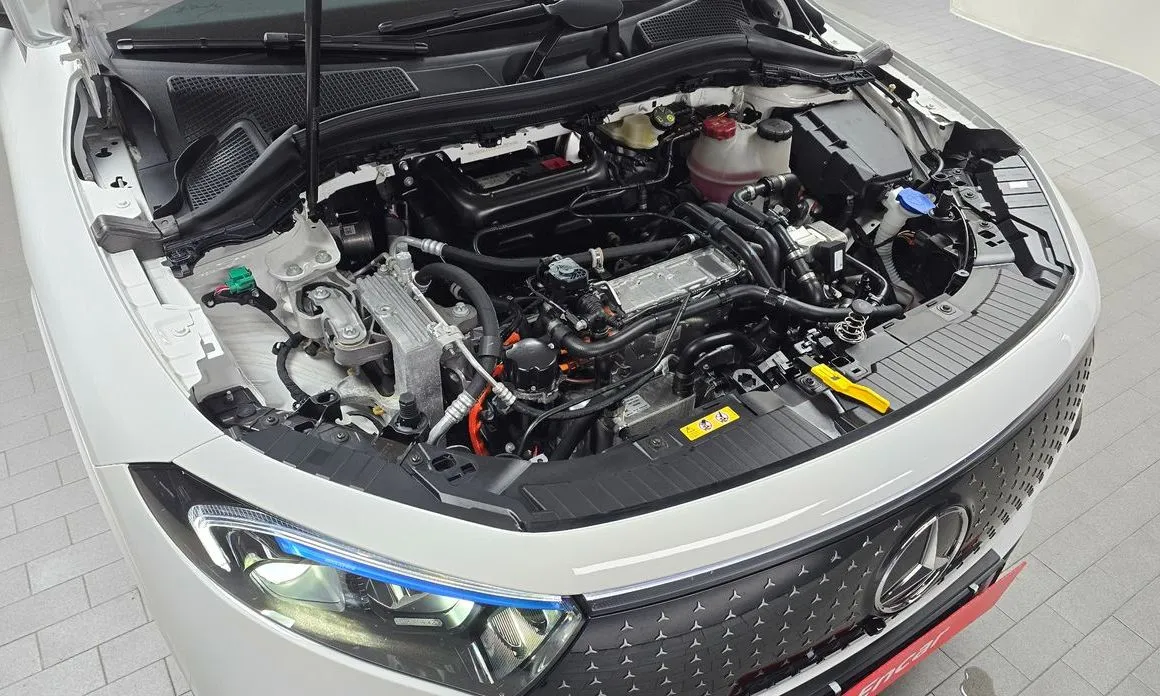 Mercedes-Benz EQA 2025 из KR, фото 7