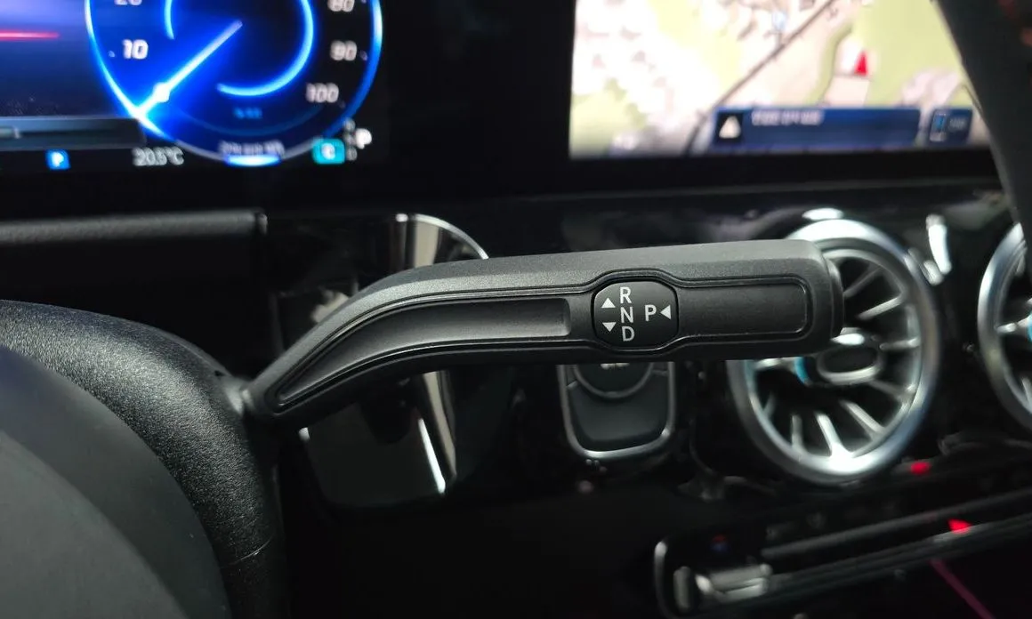 Mercedes-Benz EQA 2025 из KR, фото 5