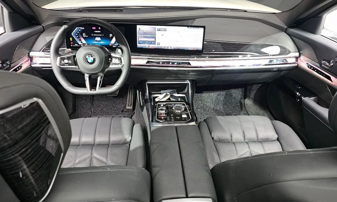 BMW 7-Series 2025 из KR, фото 10