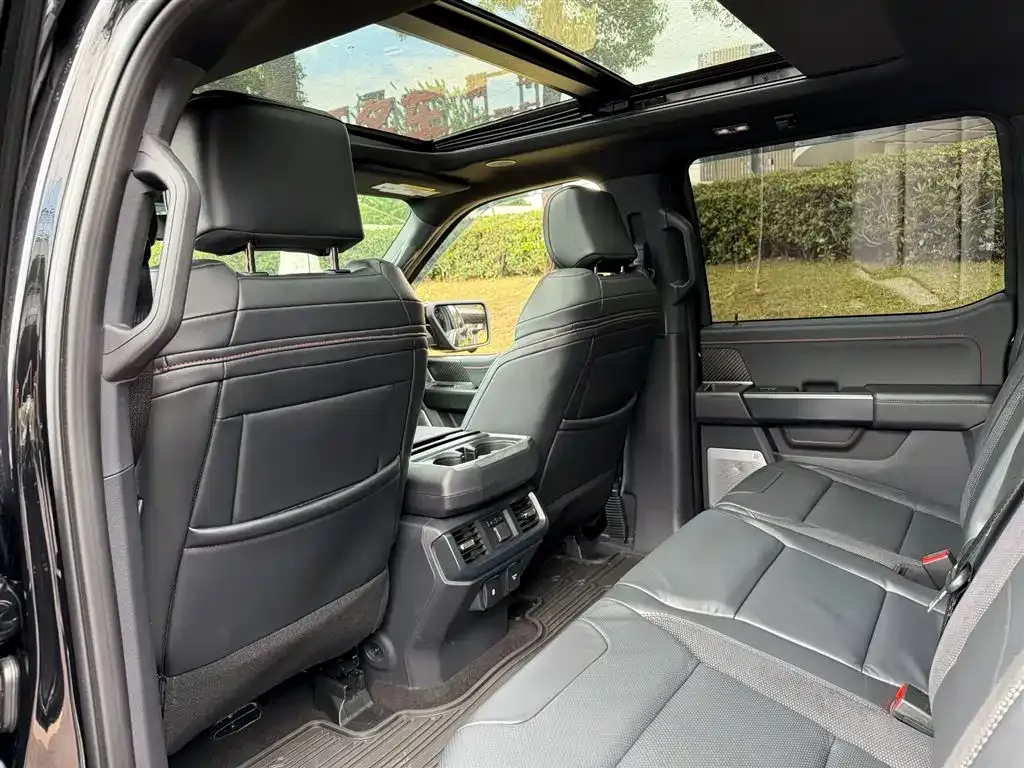 Ford F-150 Raptor — фото 2