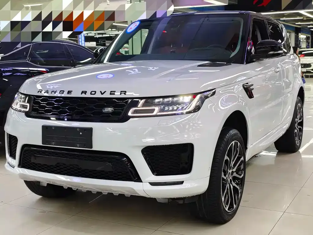 Land Rover Sport — фото 1