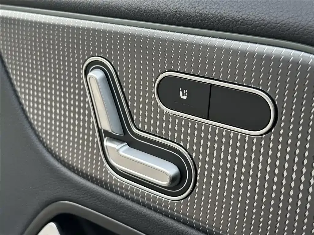 Mercedes-Benz EQB 2024 из CN, фото 5