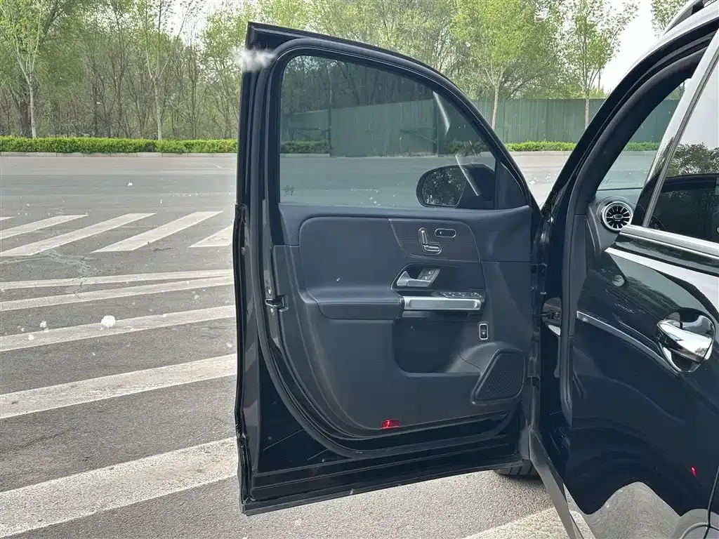 Mercedes-Benz EQB 2024 из CN, фото 9