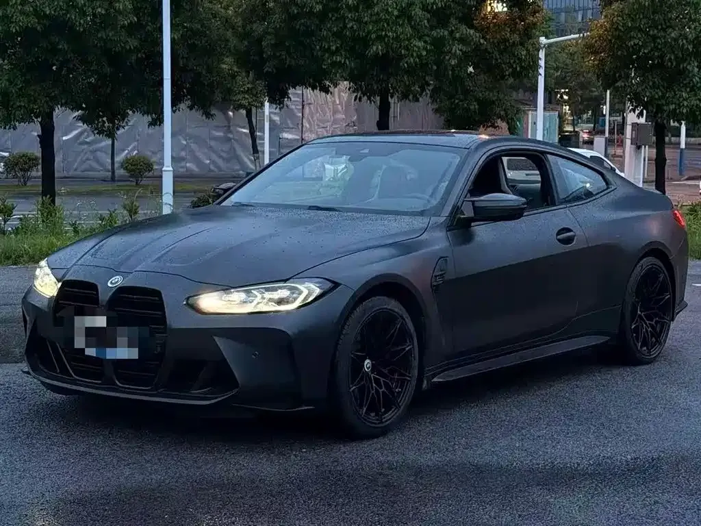 BMW M4 — фото 1