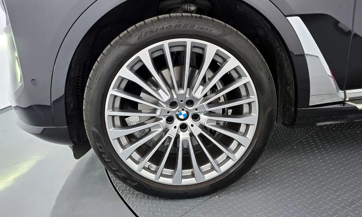 BMW X7 2025 из KR, фото 10