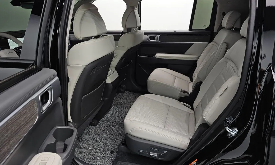 Hyundai Santafe — фото 4