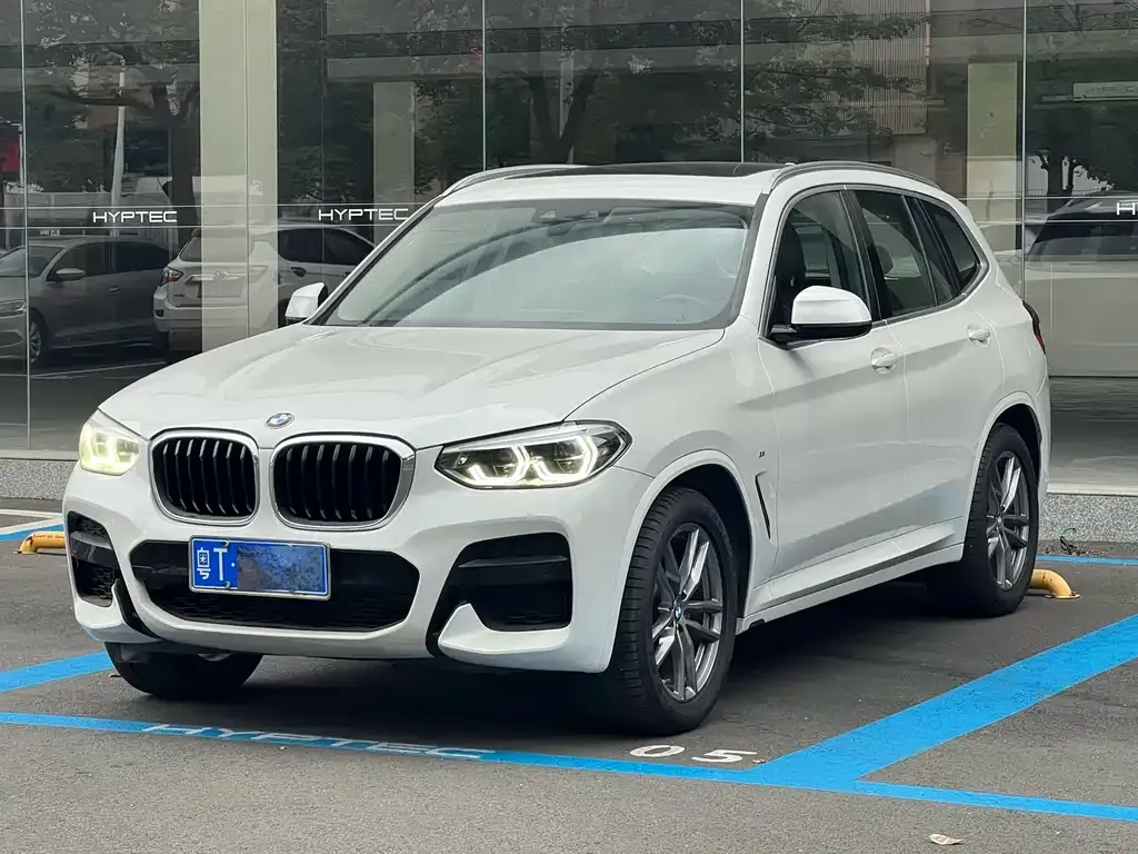 BMW X3 2021 из CN, фото 2