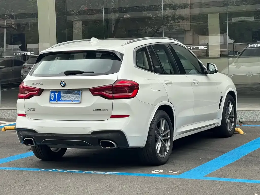 BMW X3 2021 из CN, фото 3